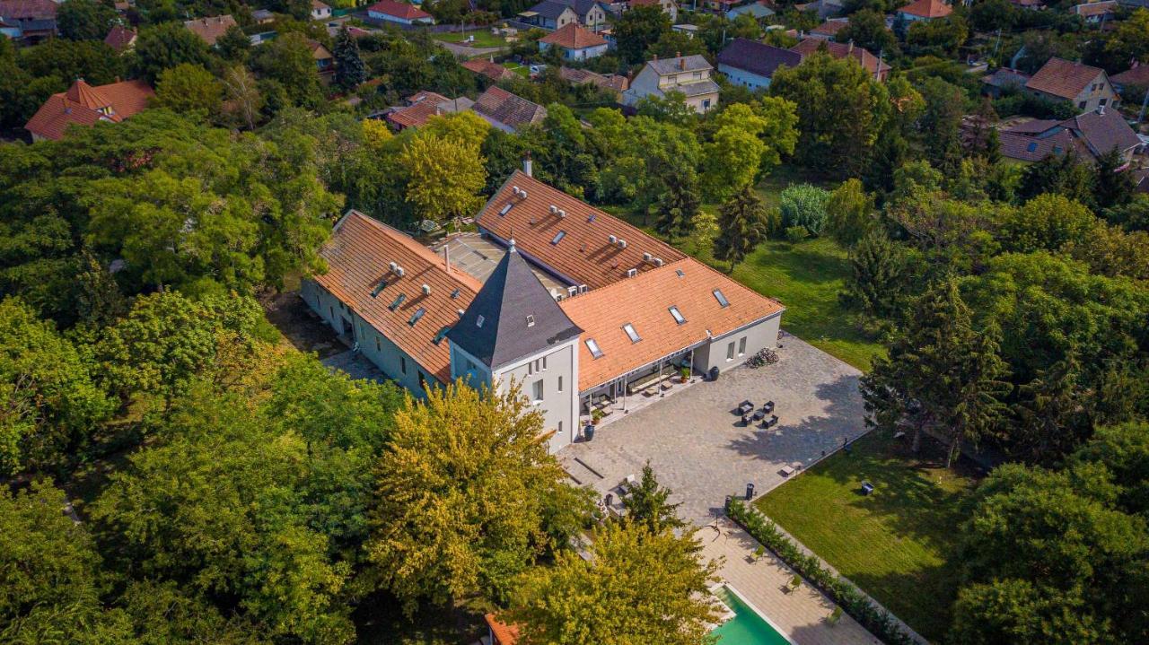 Herczeg Udvarhaz Poroszló Εξωτερικό φωτογραφία